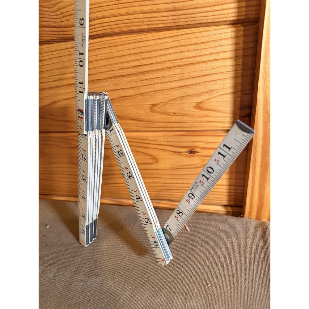 VINTAGE LUFKIN TWO WAY NO. 9616 RED END SPRING JOINT 72" FOLDING RULER